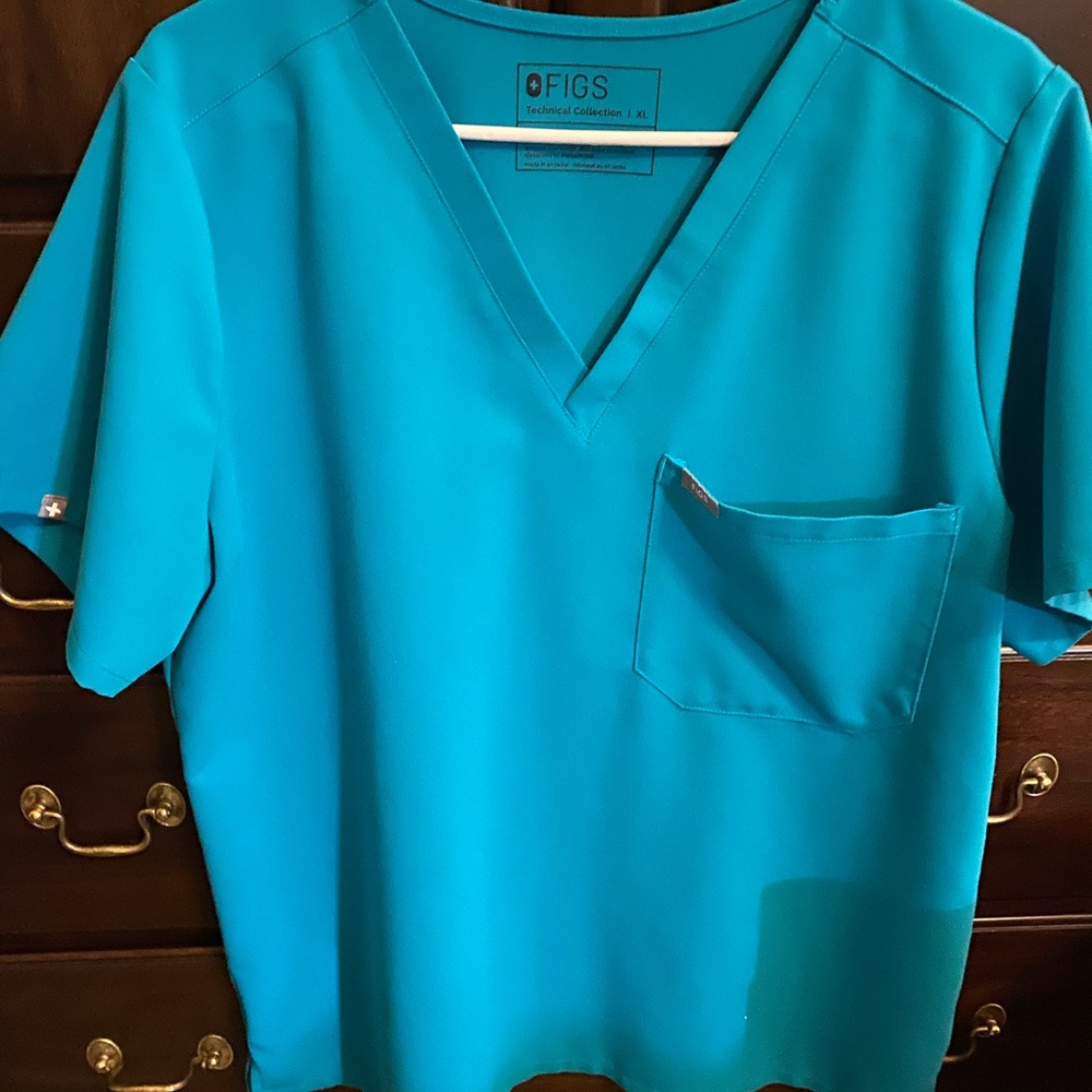 Figs Scrub Top Teal